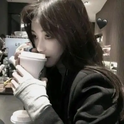 qq头像女生霸气高冷范2019背景图